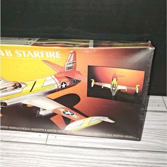 Vintage Heller Humbrol F-94B STARFIRE LOCKHEED 1:72 Model Airplane Kit #80302 - Picture 5 of 8